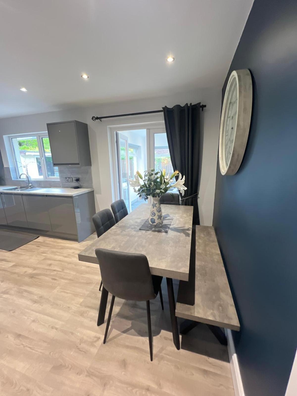 Mountain View Bungalow Villa Newcastle  Buitenkant foto